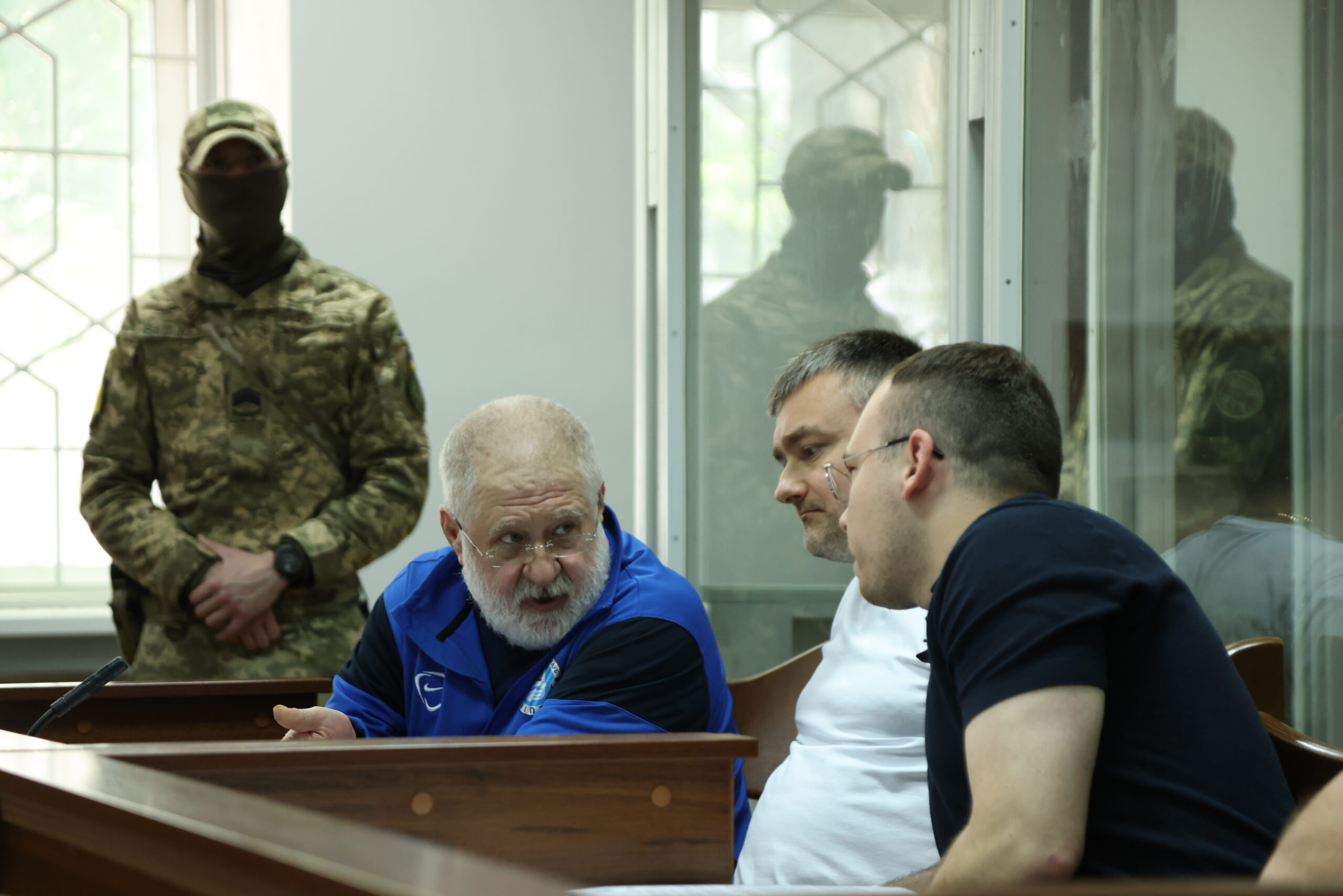 «Я нарежу купюры с вашей кожи»: суд почав слухати потерпілого у справі за обвинуваченням Коломойського у підбуренні до його вбивства «Я нарежу купюры с вашей кожи»: суд почав слухати потерпілого у справі за обвинуваченням Коломойського у підбуренні до його вбивства