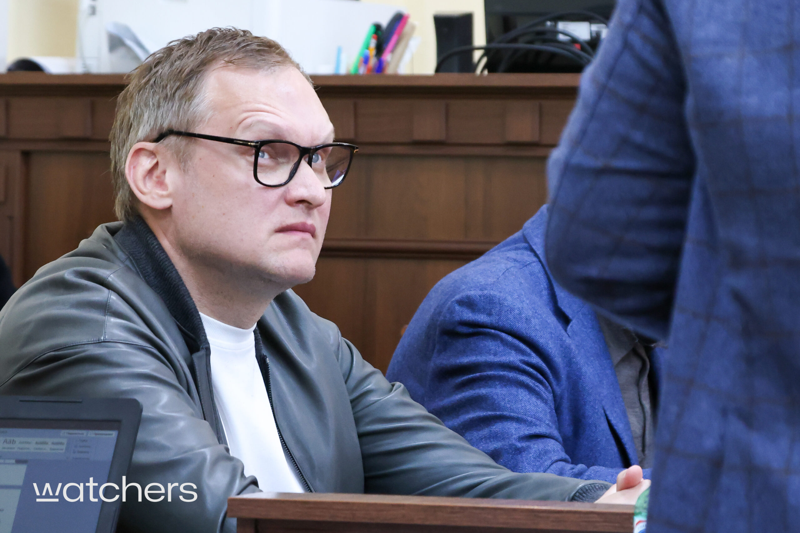 «Не створюють жодного дискомфорту»: Суд продовжив дію обов’язків для ексзаступника керівника ОП Смирнова